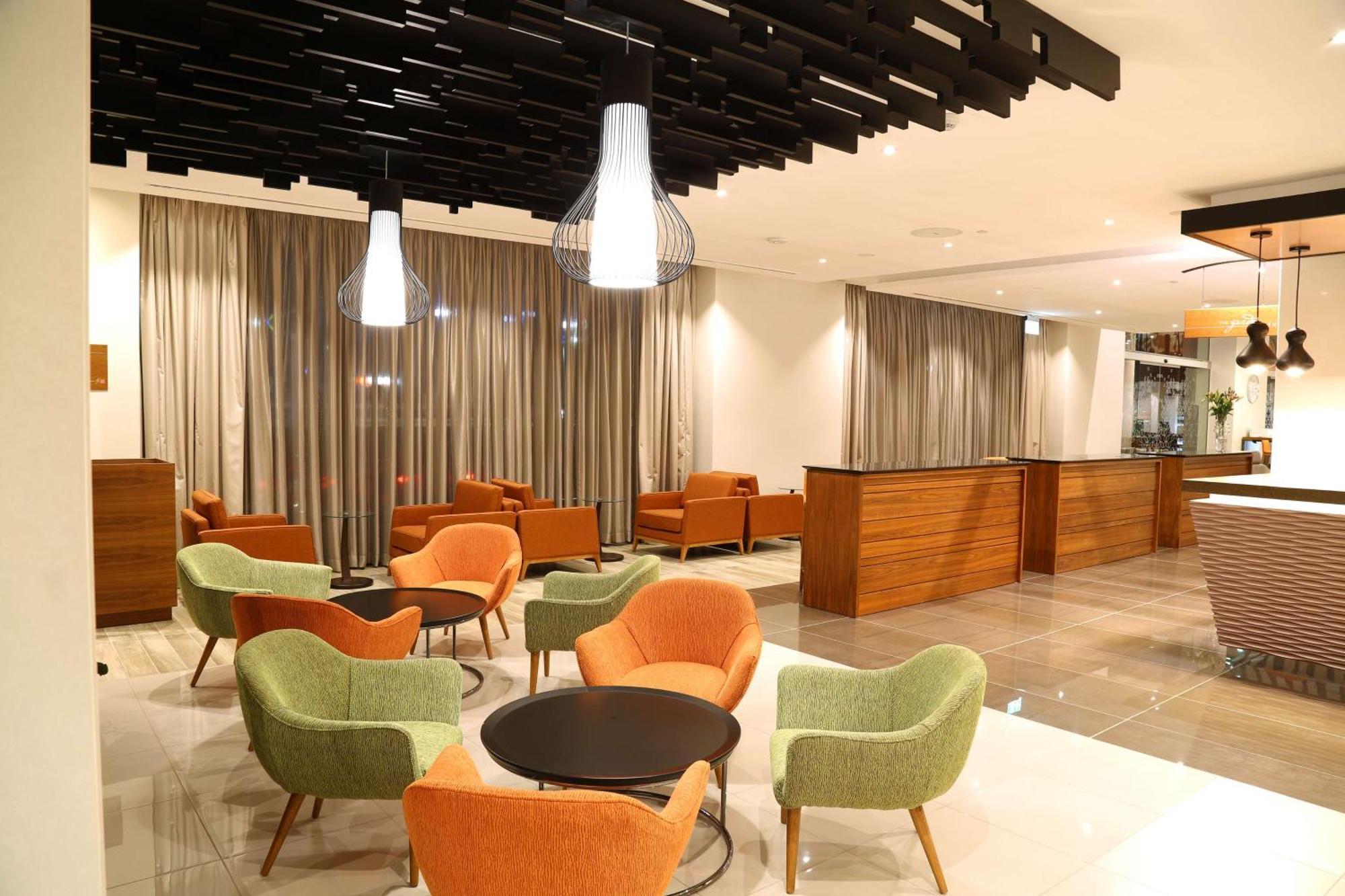 Hilton Garden Inn Nairobi Airport Екстериор снимка