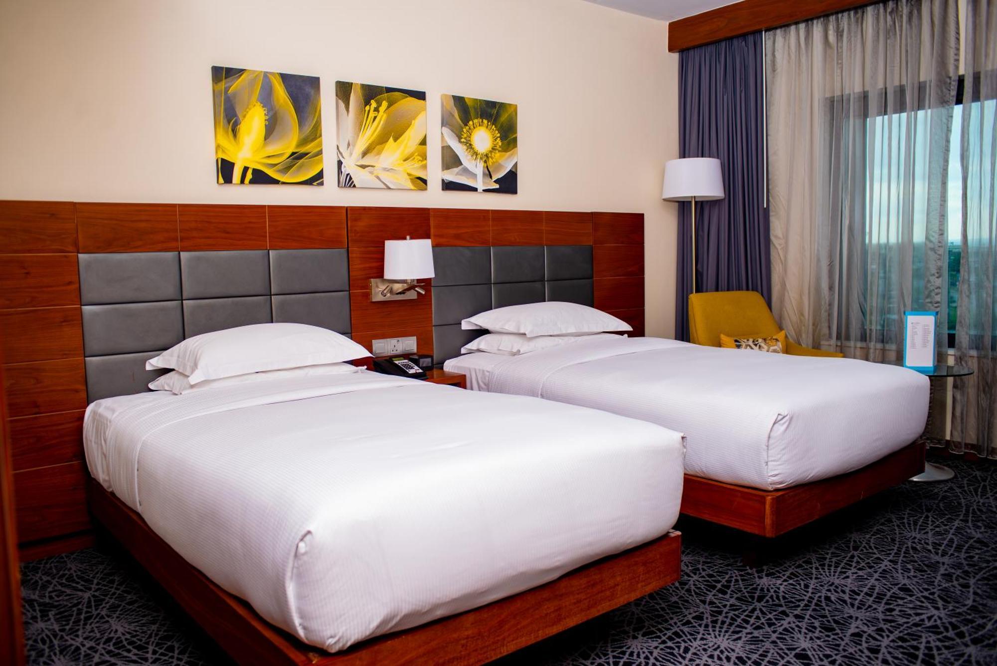 Hilton Garden Inn Nairobi Airport Екстериор снимка